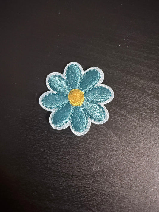 P-1115-Teal Daisy
