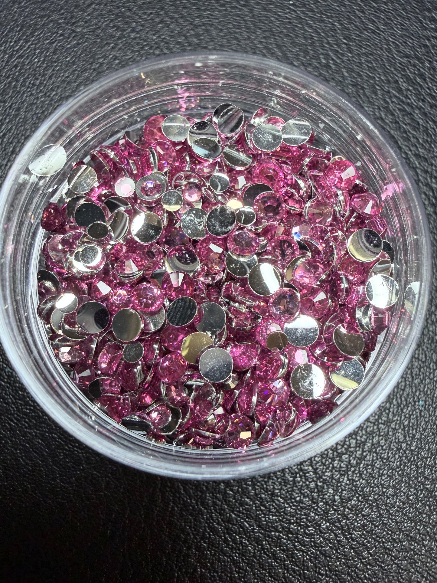 Rose Noir|Pink Glass Rhinestones