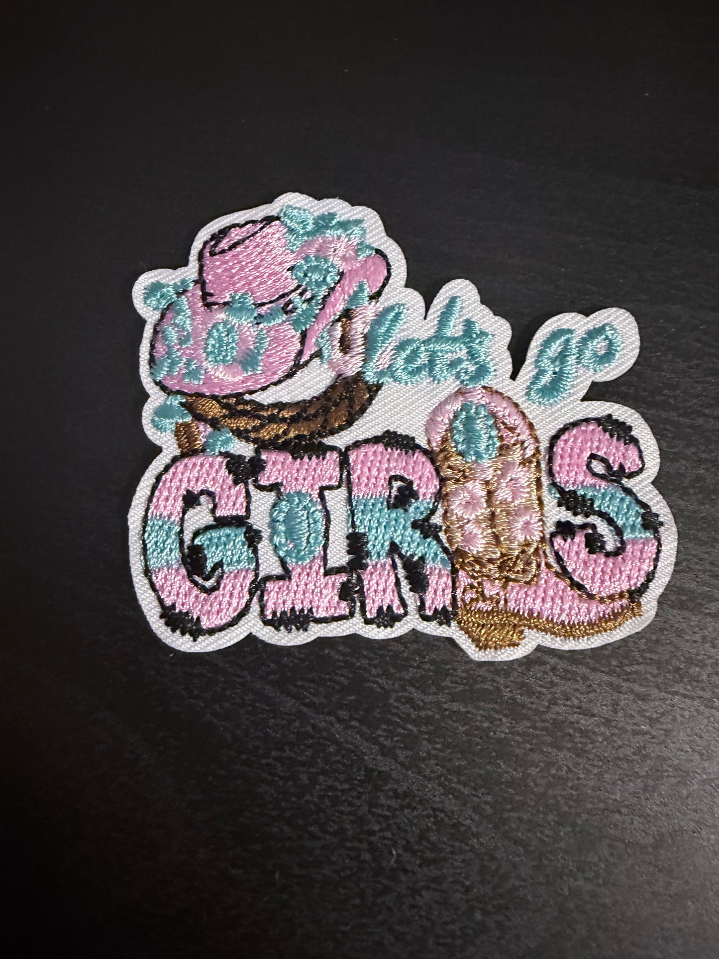 P-1128-Lets go girls