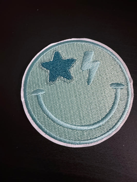 P-1117-Teal Smiley