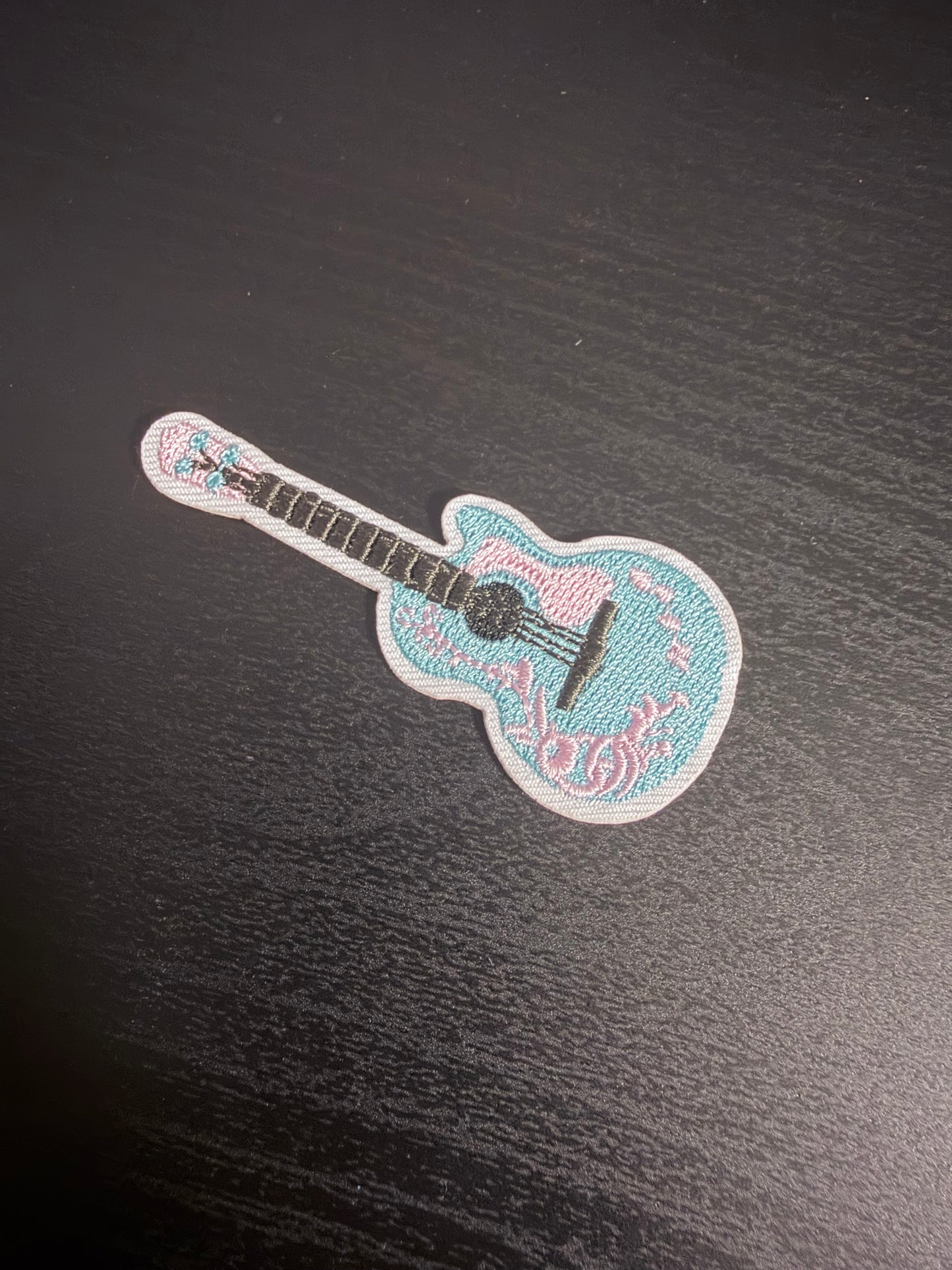 P-1112-Guitar